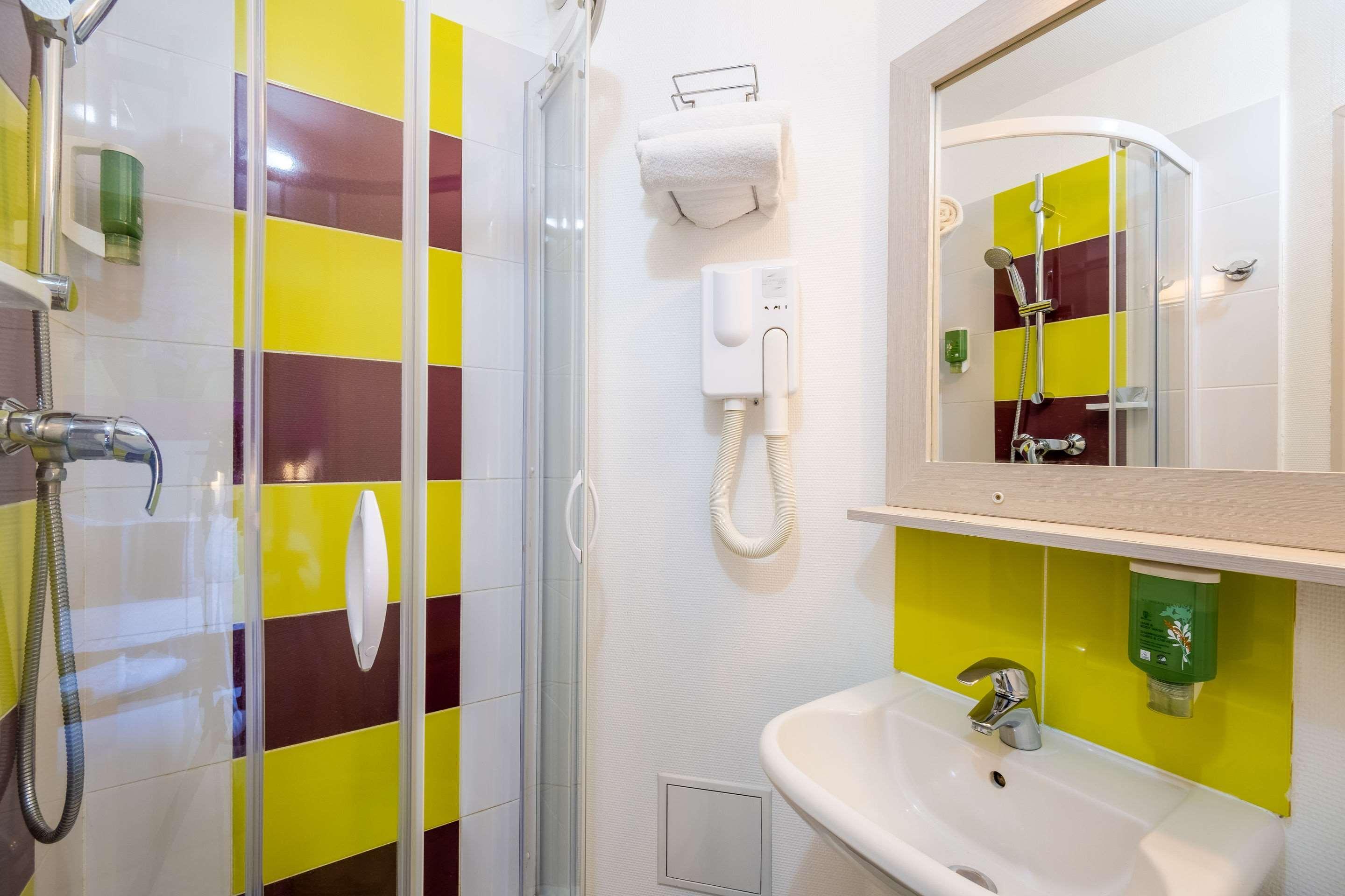 Comfort Hotel Orleans Olivet Оливе Екстериор снимка