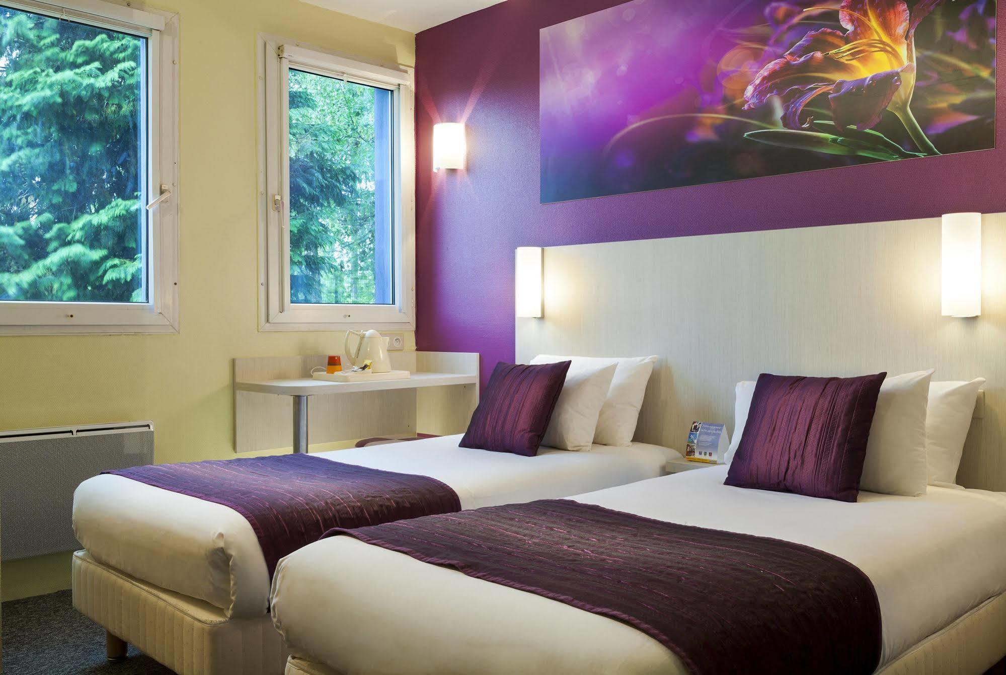 Comfort Hotel Orleans Olivet Оливе Екстериор снимка